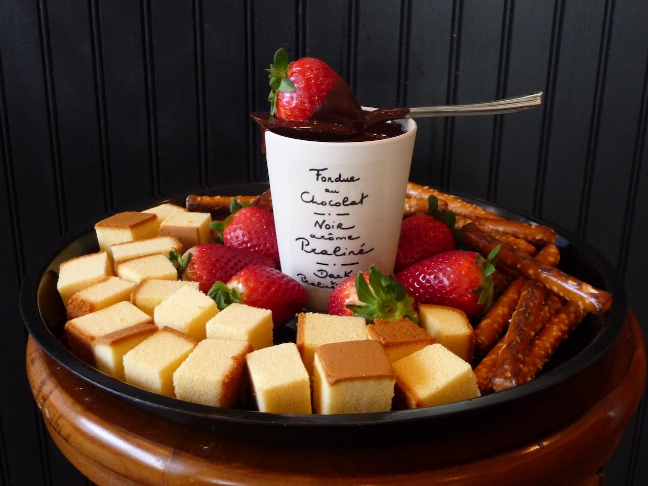 Picture of chocolate fondue